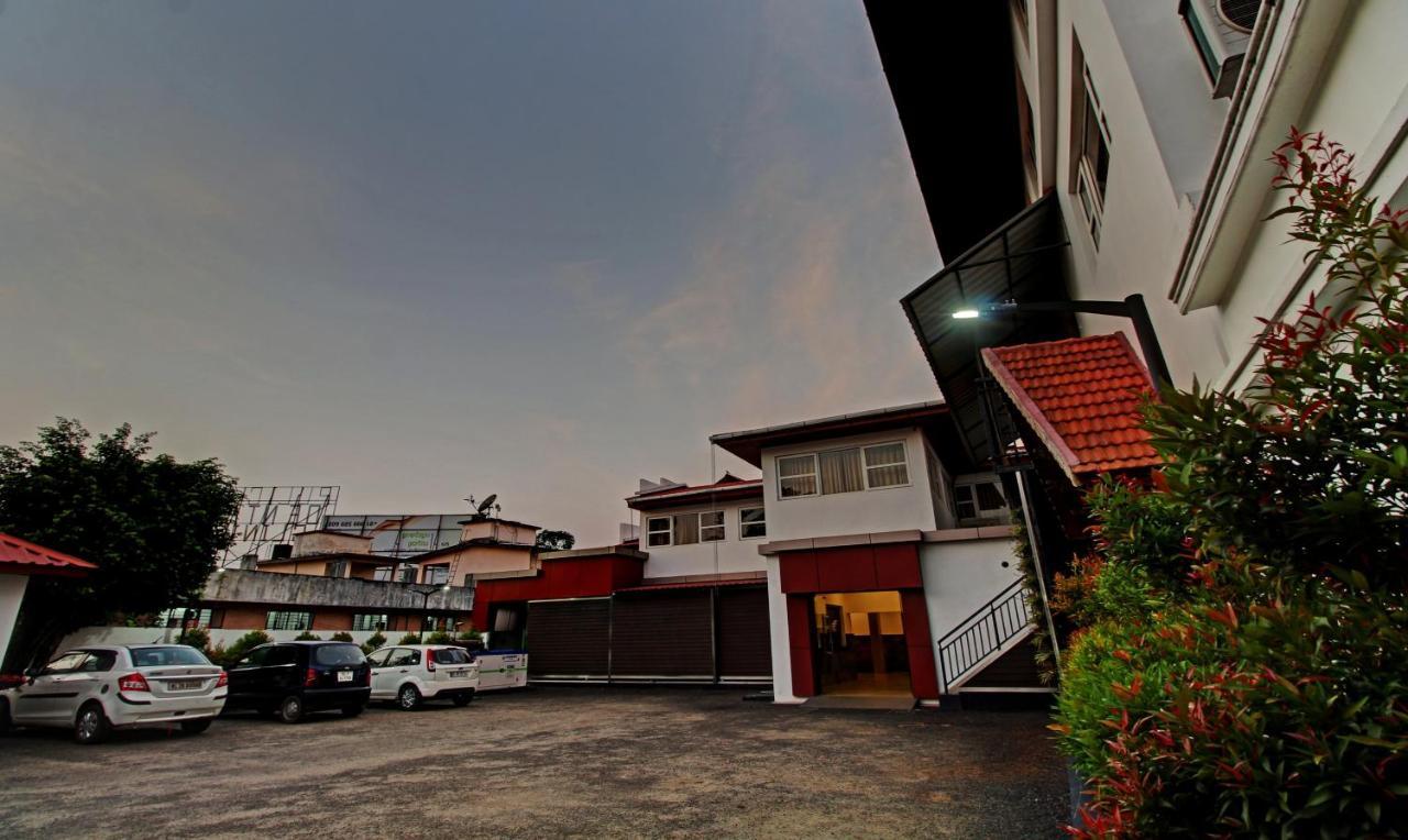 Hotel Treebo Prince Kottayam Exterior foto