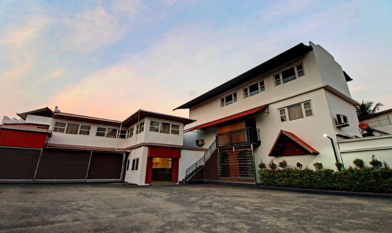Hotel Treebo Prince Kottayam Exterior foto